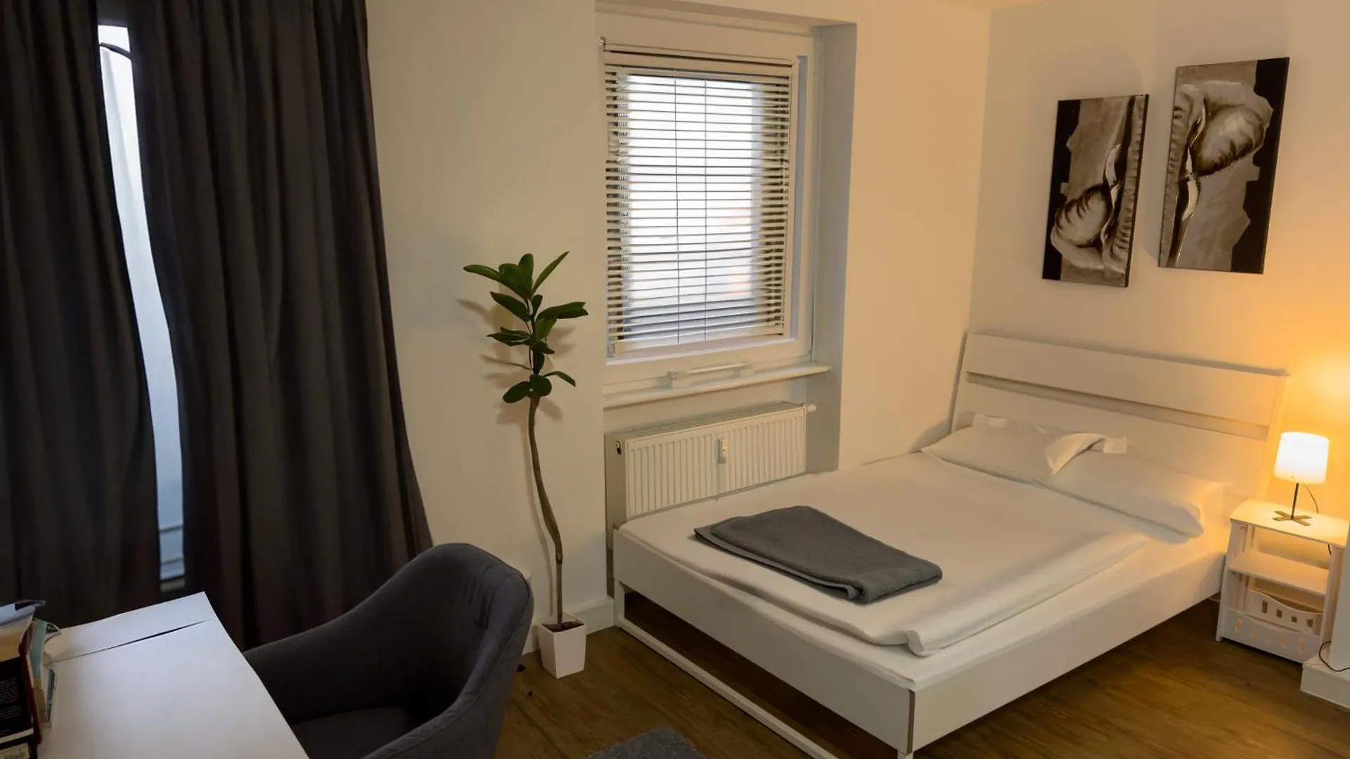 Fc Dortmund Center - Single Room 0*,  Germany
